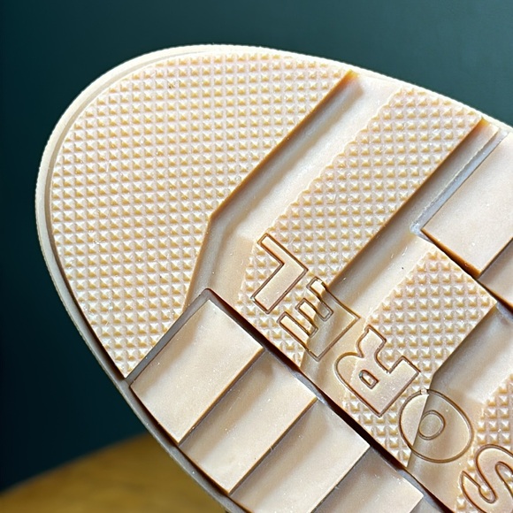 SOREL Women's Evie Lace Waterproof Suede Ankle Bootie - Picture 11 of 15